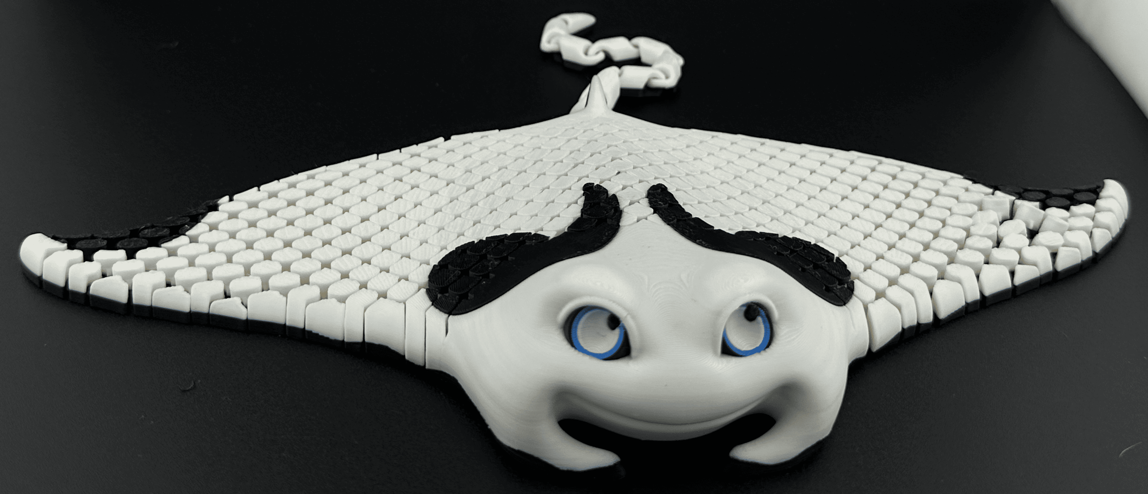 Articulated Manta Ray